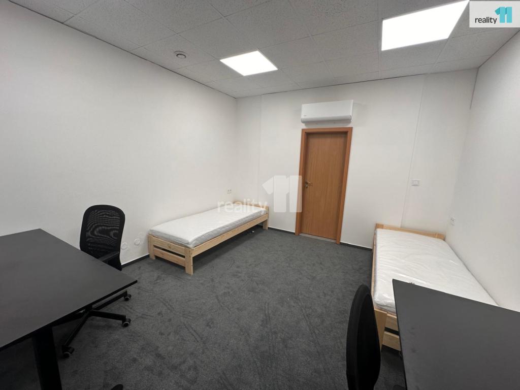 Pronájem bytu atypický 132 m2