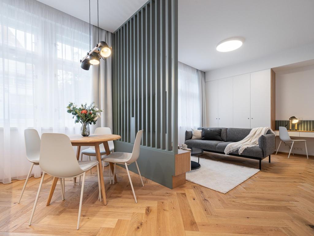 Pronájem bytu 1+kk 43 m2, Praha – náhled fotky 3