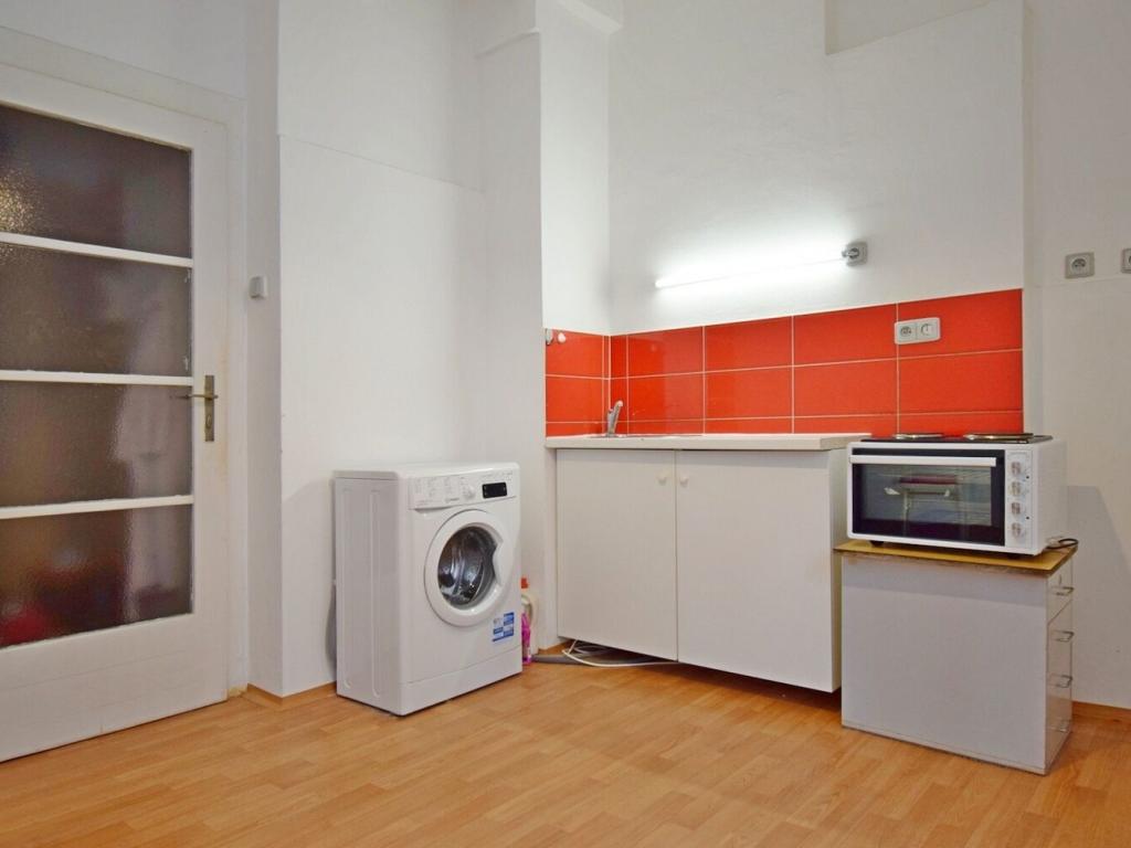 Pronájem bytu 1+1 38 m2