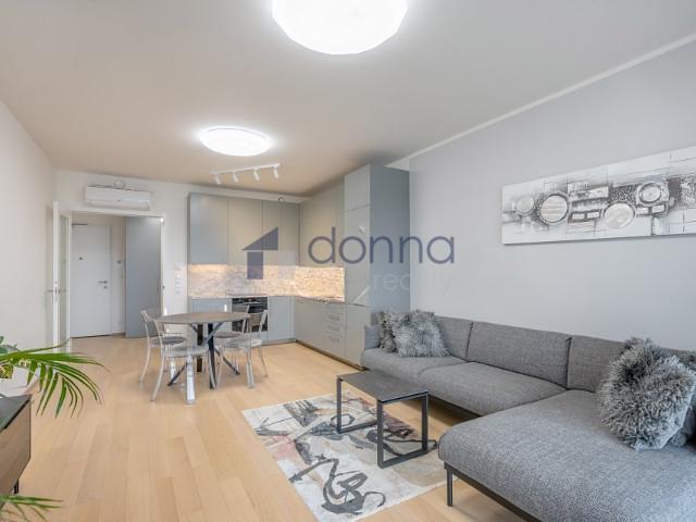 Pronájem bytu 2+kk 60 m2, Praha – náhled fotky 2
