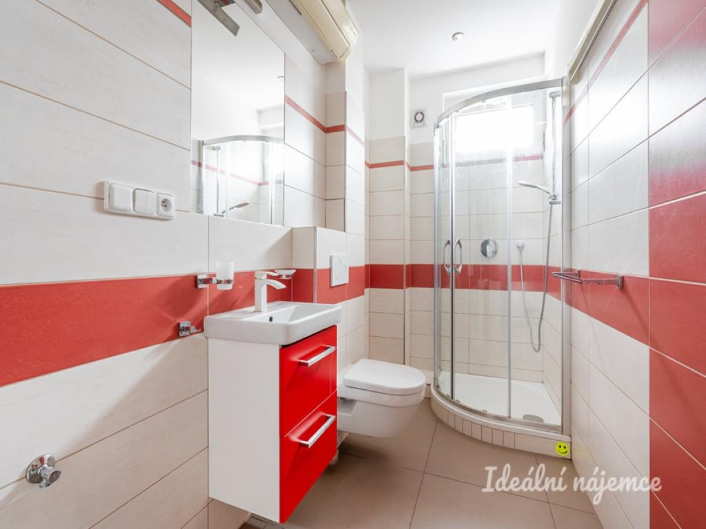 Pronájem bytu 2+kk 39 m2