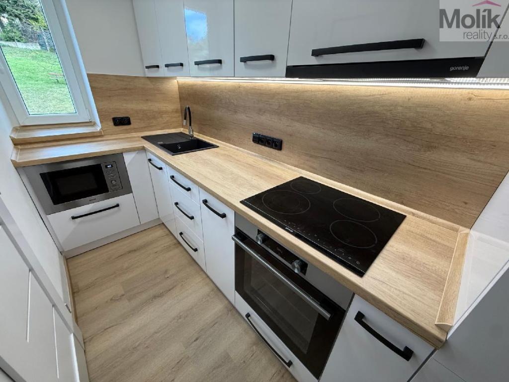 Pronájem bytu 3+1 61 m2