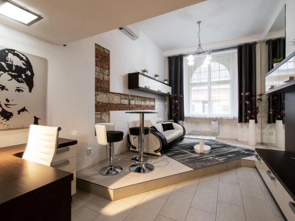 Pronájem bytu 2+kk 39 m2
