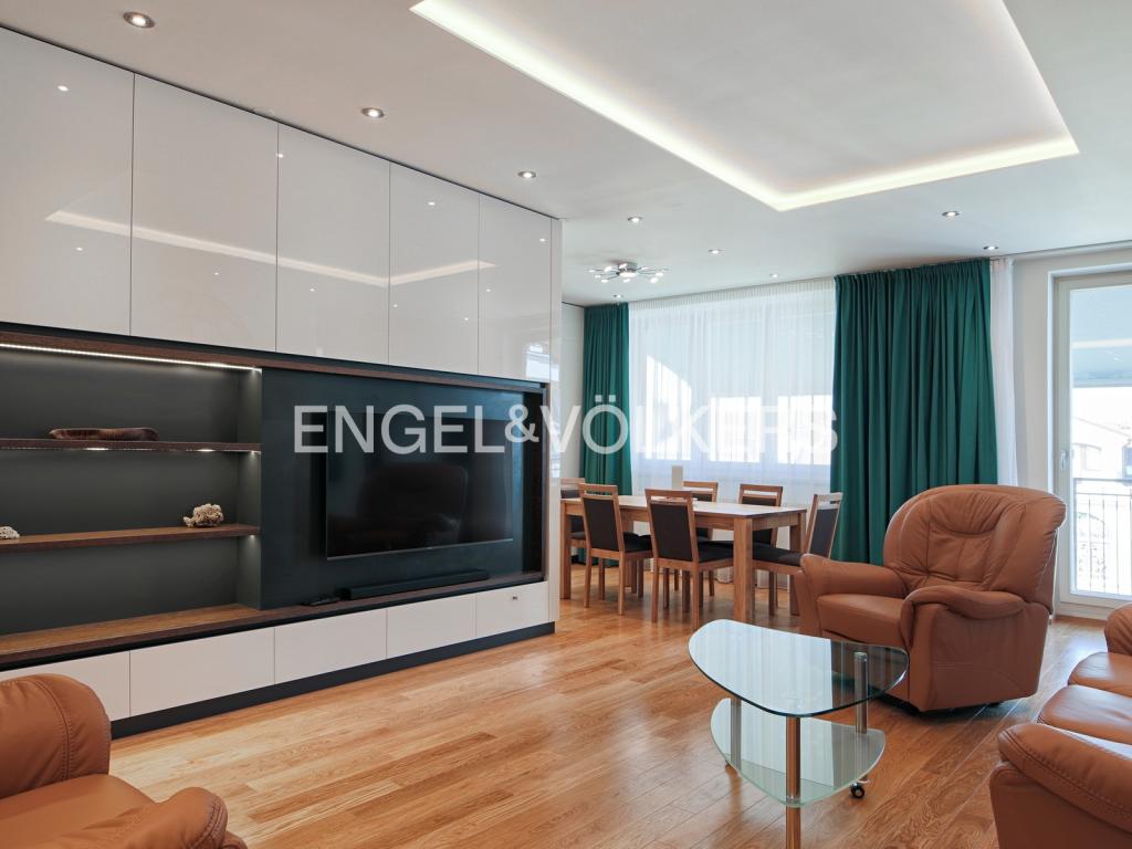 Pronájem bytu 4+kk 140 m2