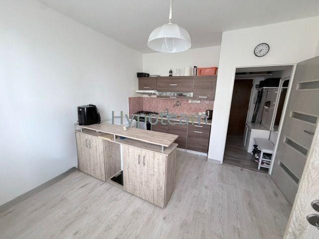 Pronájem bytu 1+1 34 m2