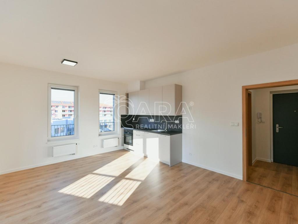 Pronájem bytu 1+kk 33 m2