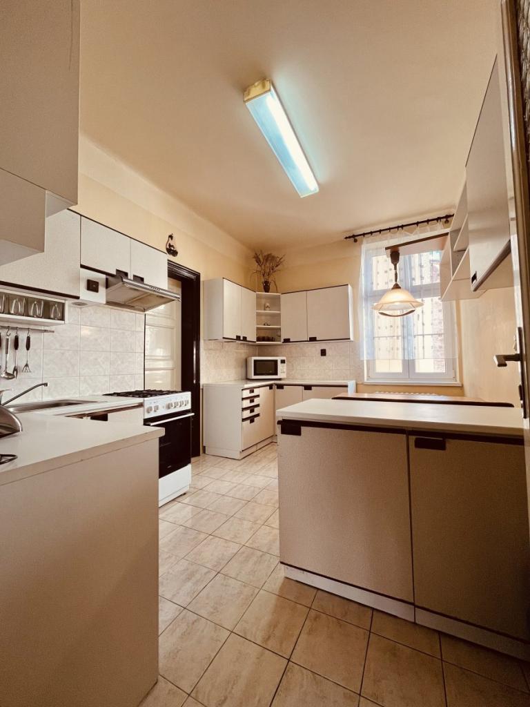 Pronájem 4+1, Ostrava - Bankovní, 15900 Kč, 115 m2