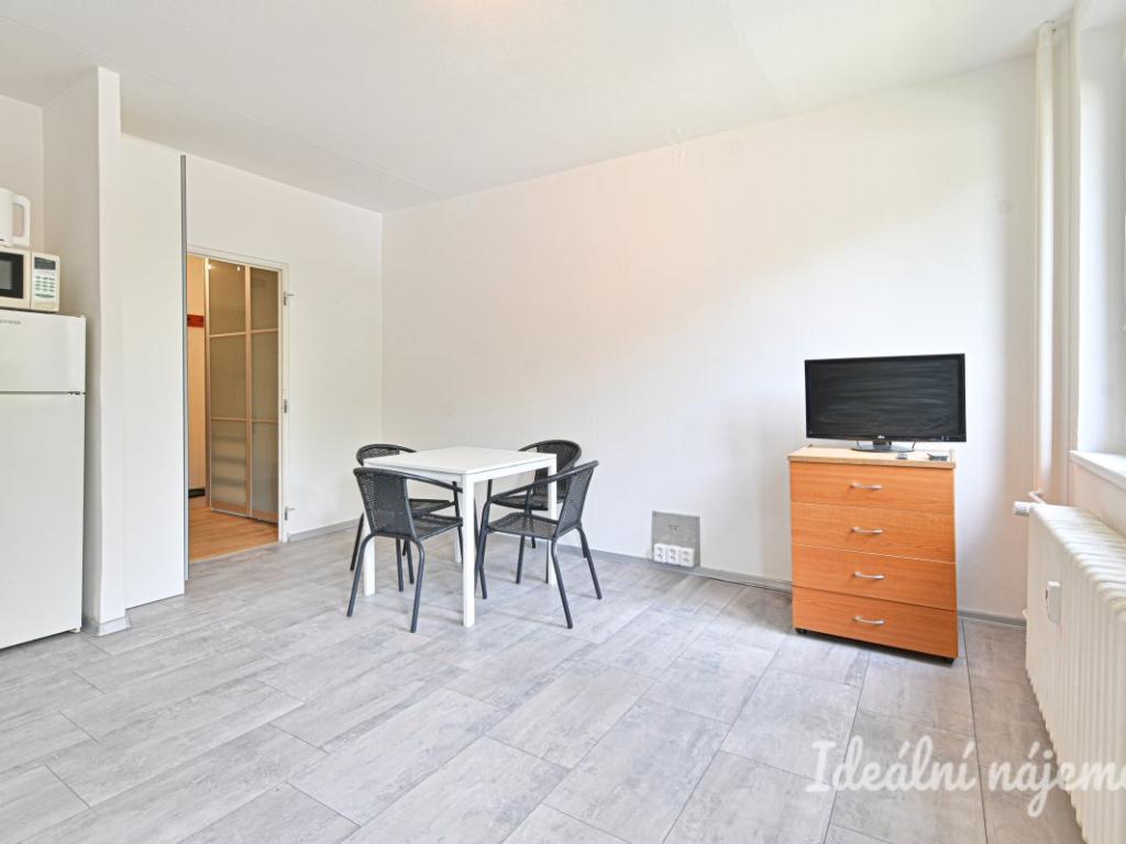 Pronájem bytu 1+kk 32 m2