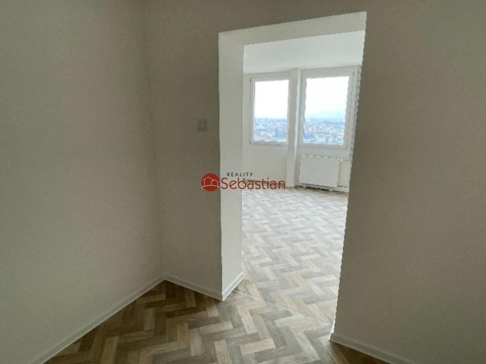 Pronájem bytu 1+1 36 m2