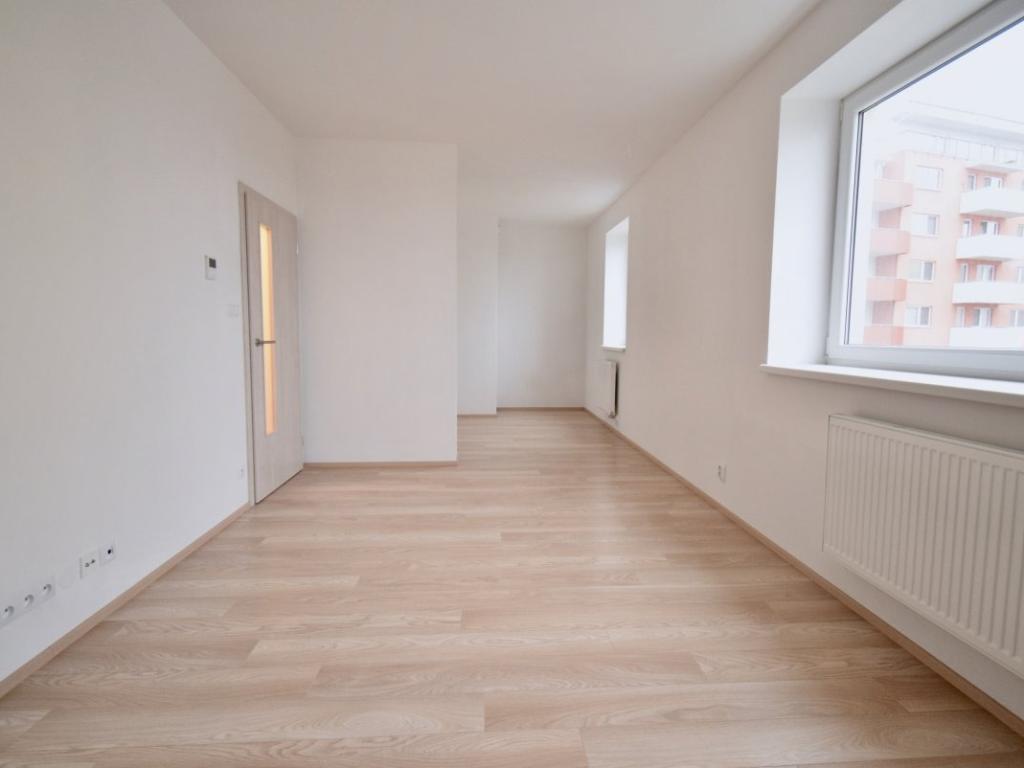 Pronájem bytu 1+kk 32 m2