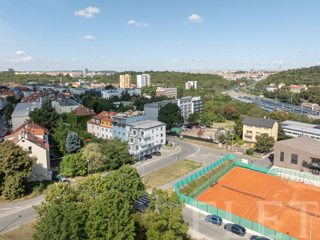 Prodej bytu 3+kk 71 m2, Praha – náhled fotky 22