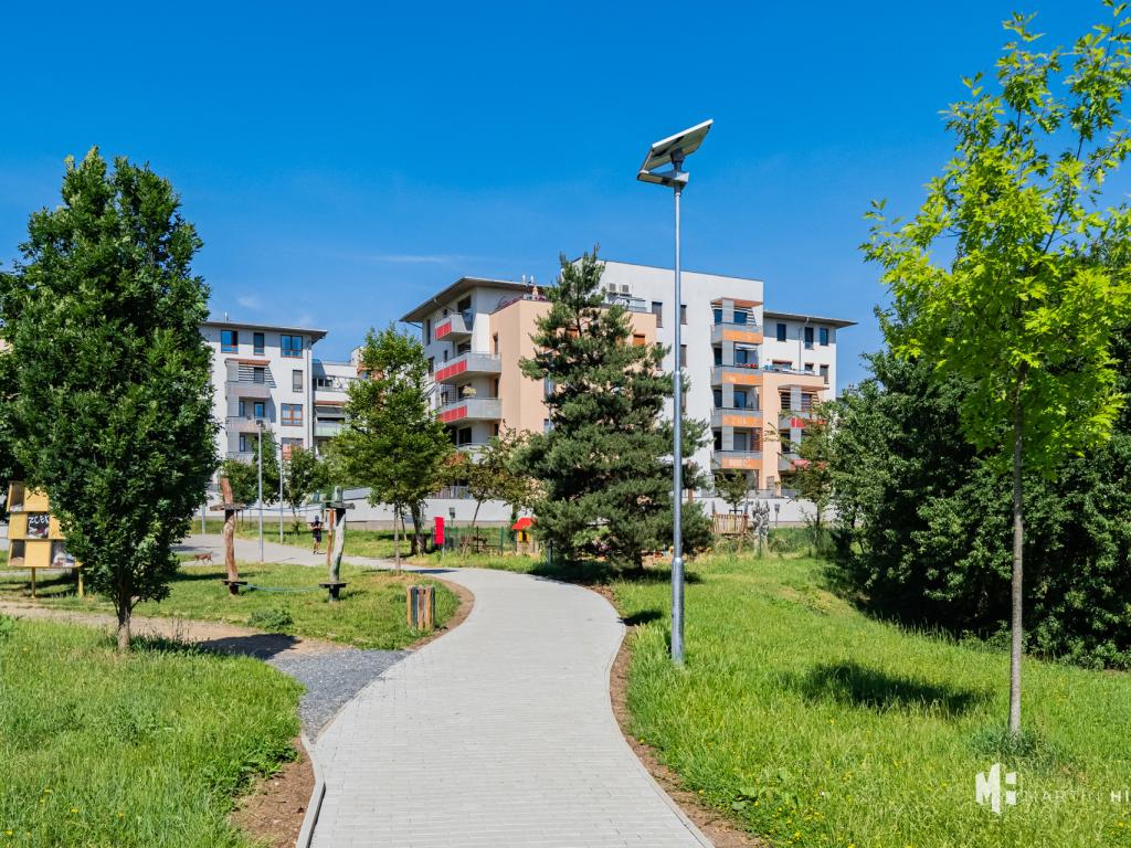 Pronájem bytu 3+kk 72 m2, Praha – náhled fotky 27