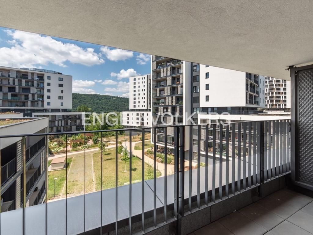 Pronájem bytu 1+kk 32 m2
