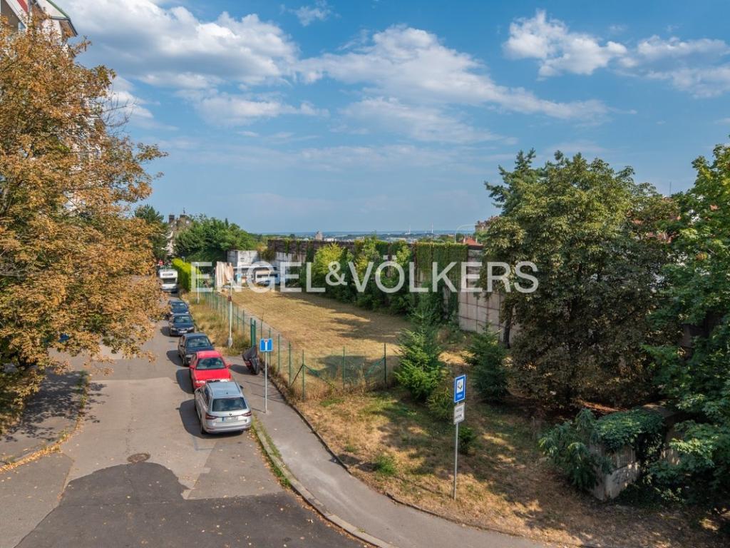 Pronájem bytu 3+kk 82 m2, Praha – náhled fotky 8
