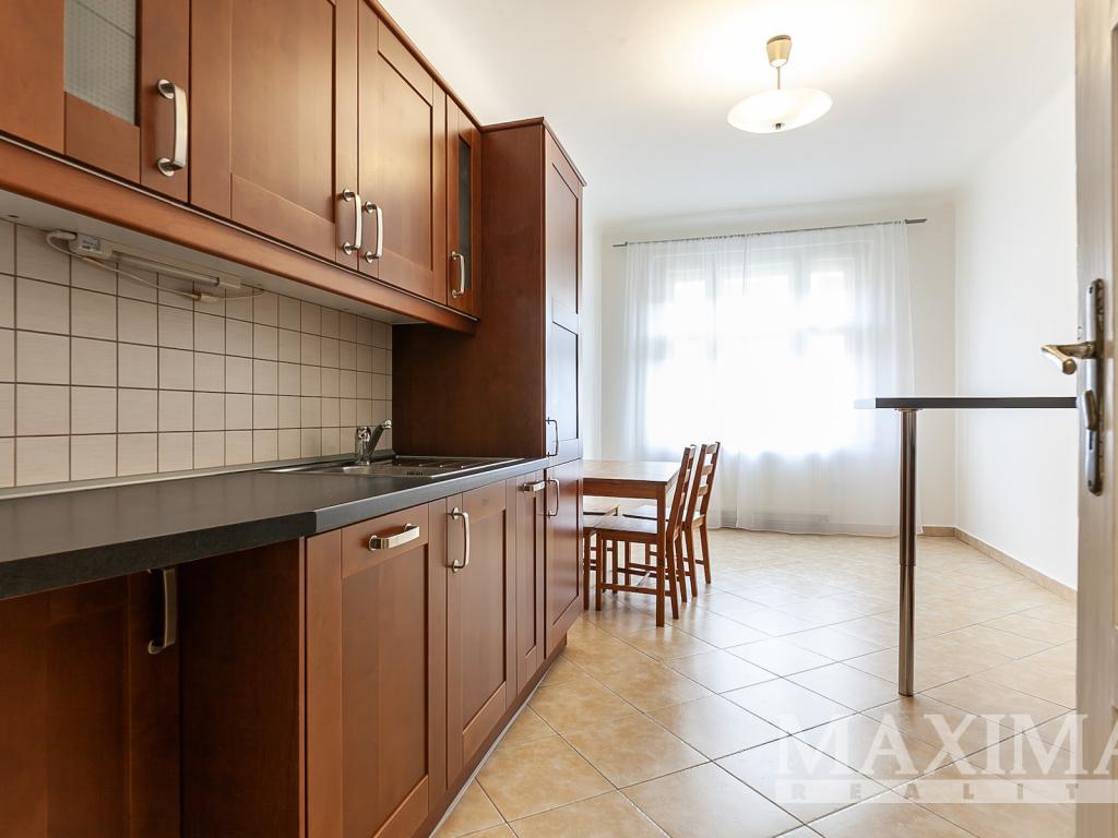 Pronájem bytu 2+kk 70 m2