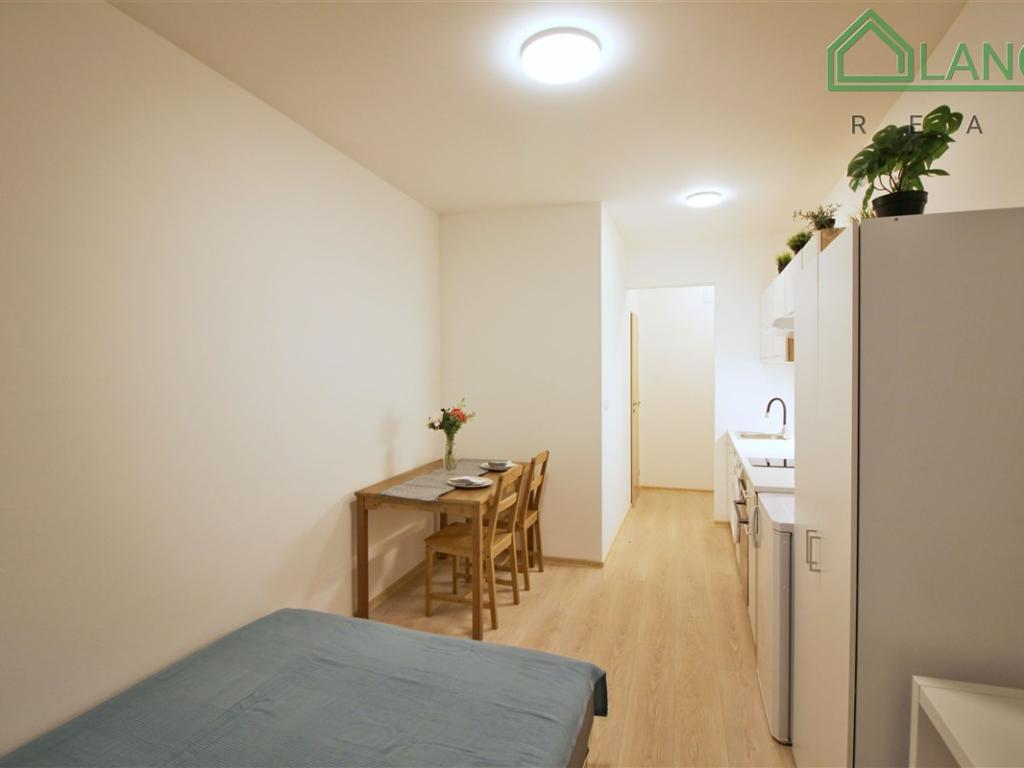 Pronájem bytu 1+kk 21 m2