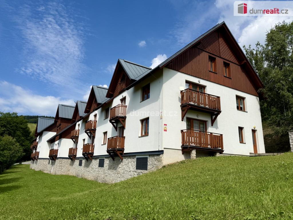 Pronájem bytu 3+kk 74 m2