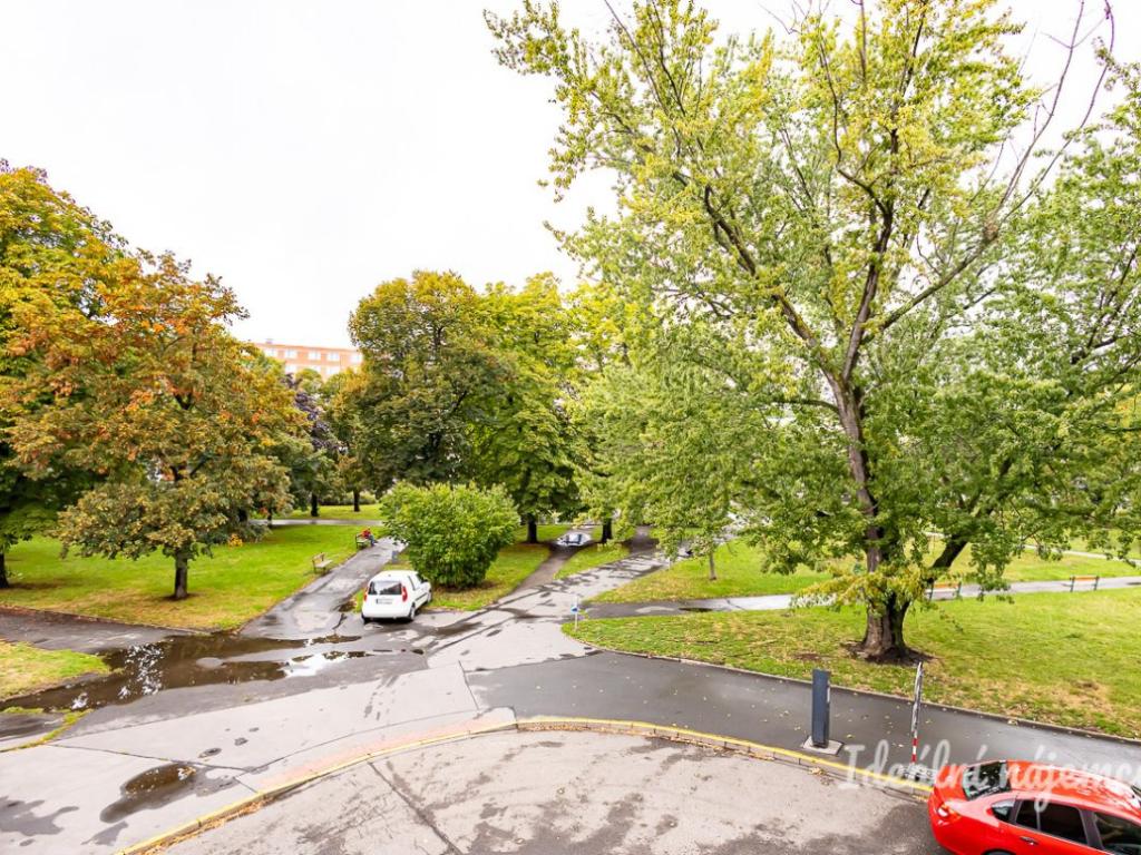 Pronájem bytu 2+kk 52 m2, Praha – náhled fotky 14