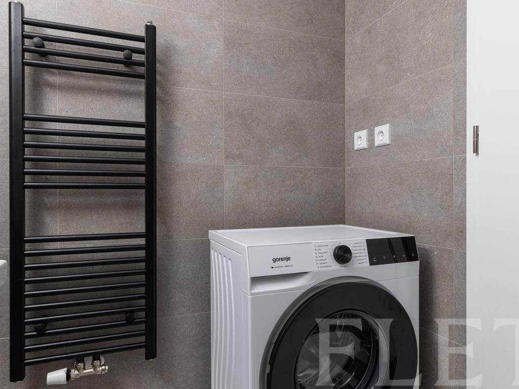 Pronájem bytu 2+kk 49 m2, Praha – náhled fotky 9