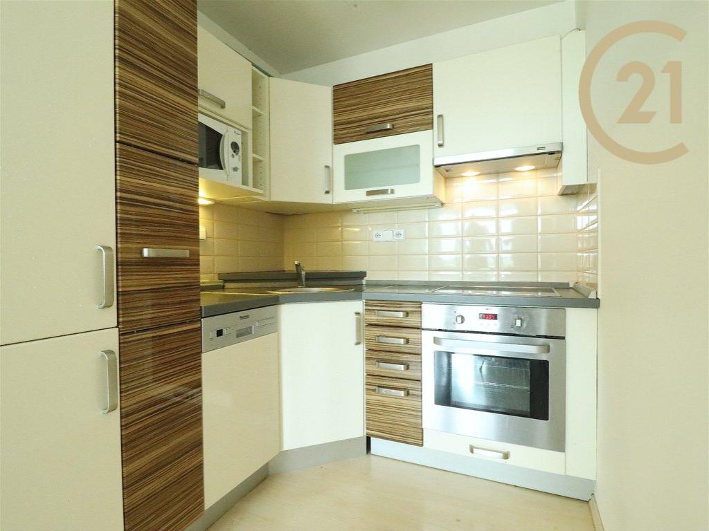 Pronajem bytu 2+kk 45 m2
