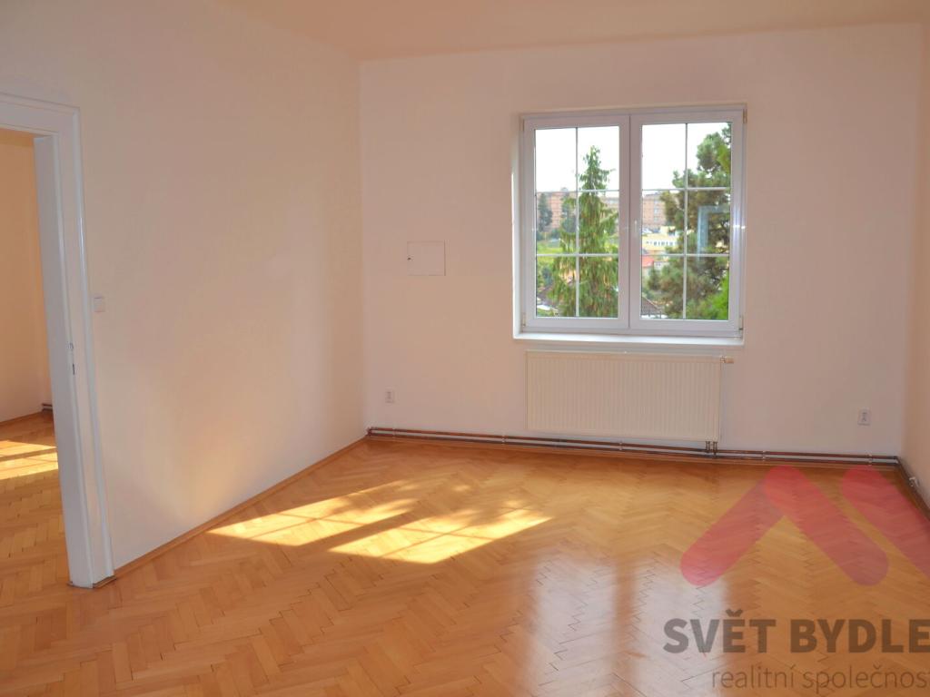 3+1 Apartment in Praha, Kobylisy – další