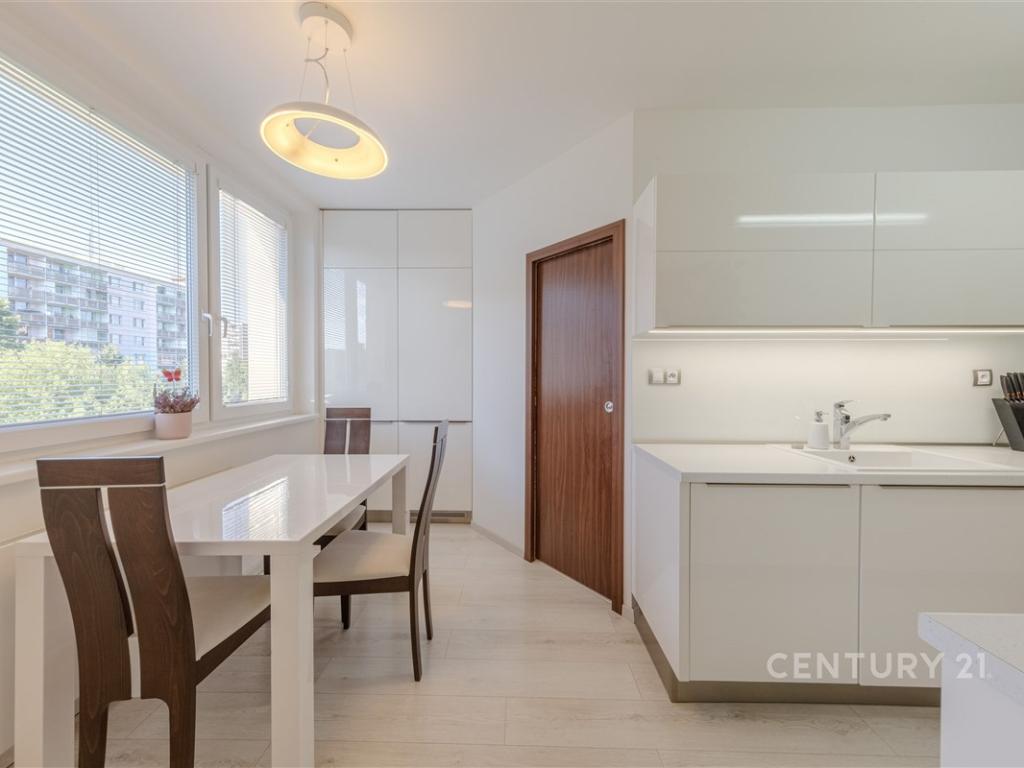 Pronájem bytu 3+1 75 m2