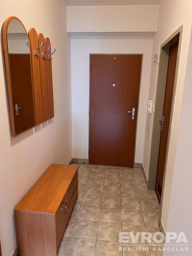Pronájem bytu 1+kk 35 m2