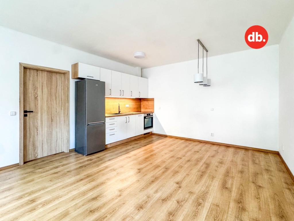 Pronájem bytu 1+kk 35 m2