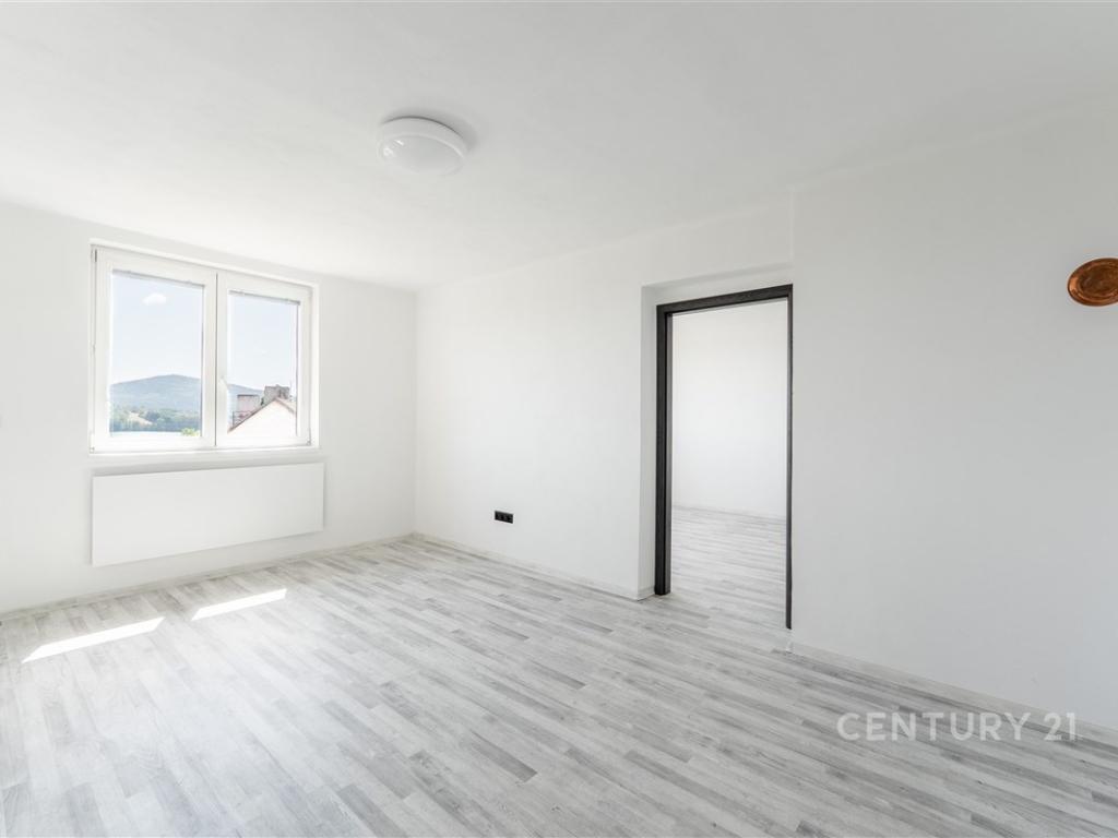 Pronájem bytu 2+1 52 m2