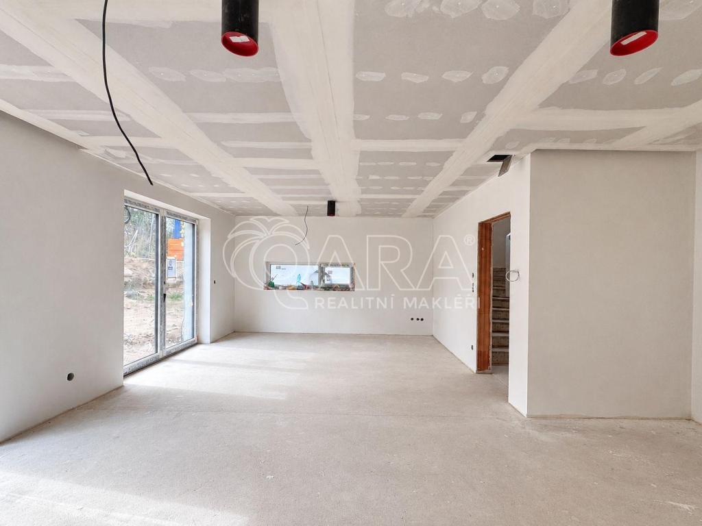 Prodej domu 156 m2, Kamenice – náhled fotky 5