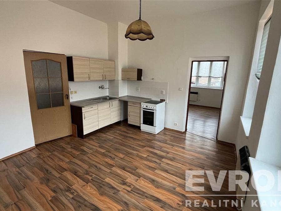 Pronájem bytu 2+kk 60 m2