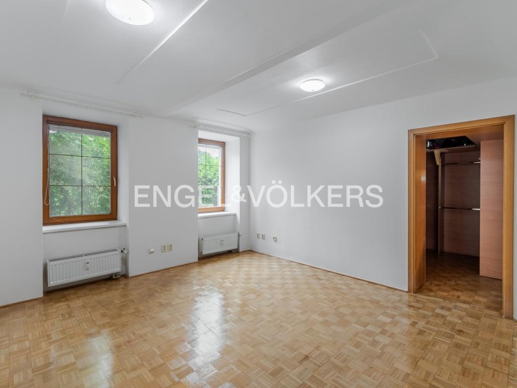 Prodej domu 278 m2, Praha – náhled fotky 11
