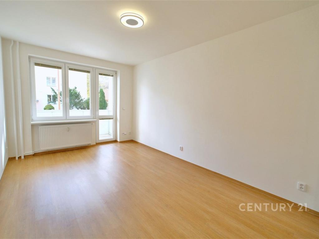 Pronájem bytu 2+kk 56 m2, Vsetín – náhled fotky 8