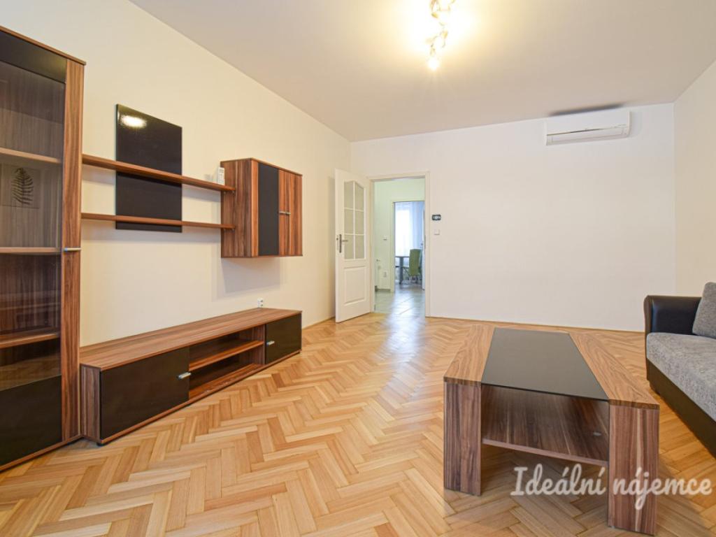 Pronájem bytu 1+1 37 m2