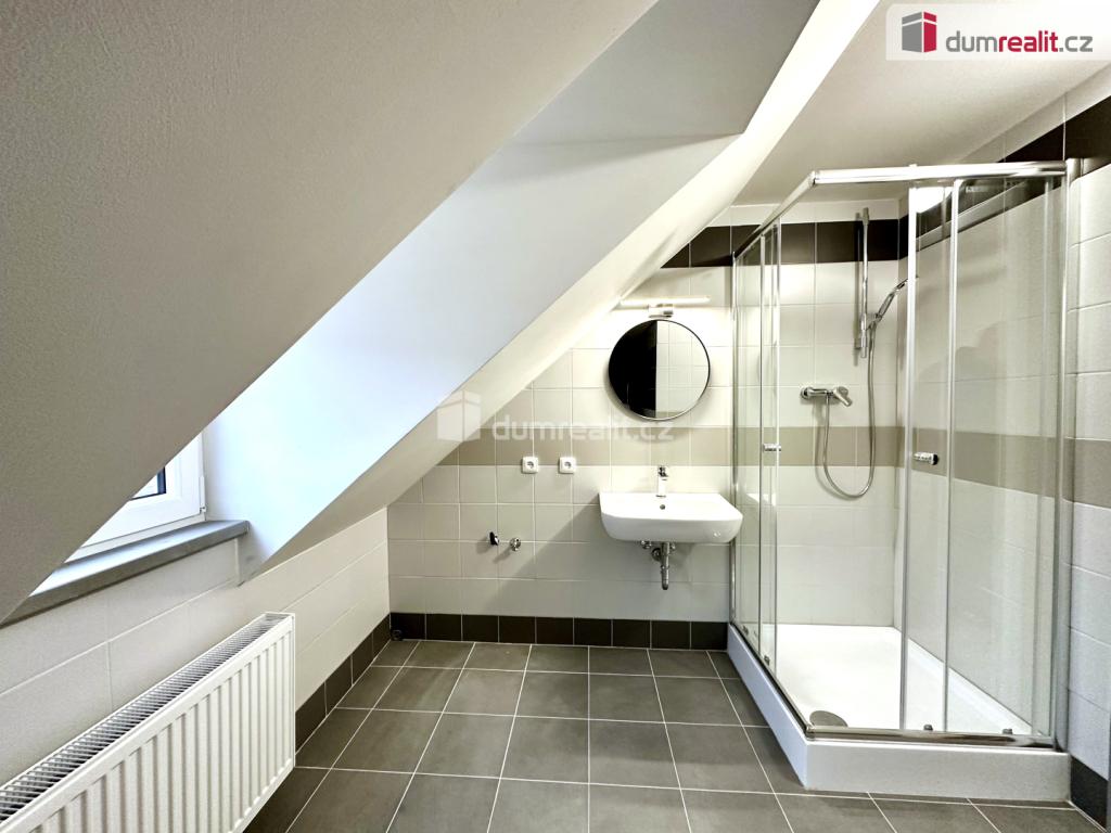 4+1, Karlovy Vary - Kolmá, 4850000 Kč, 119 m2
