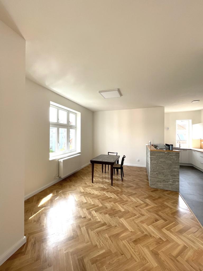 Pronajem bytu 5+kk 222 m2