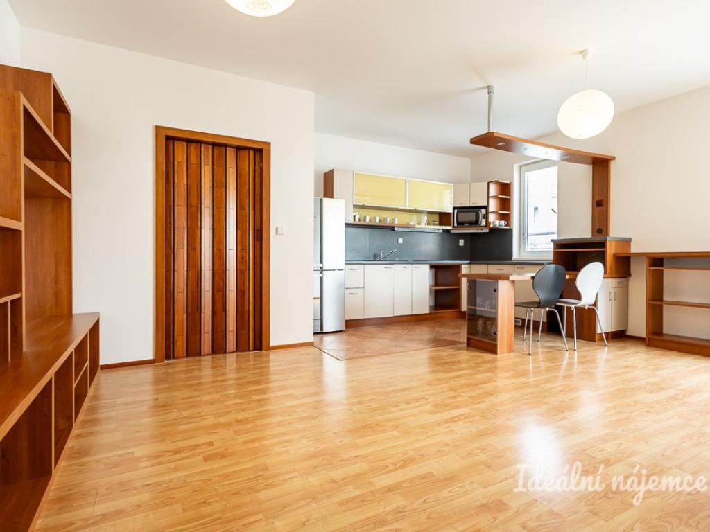 Pronájem bytu 2+kk 54 m2