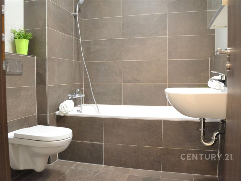 Pronájem bytu 2+kk 48 m2