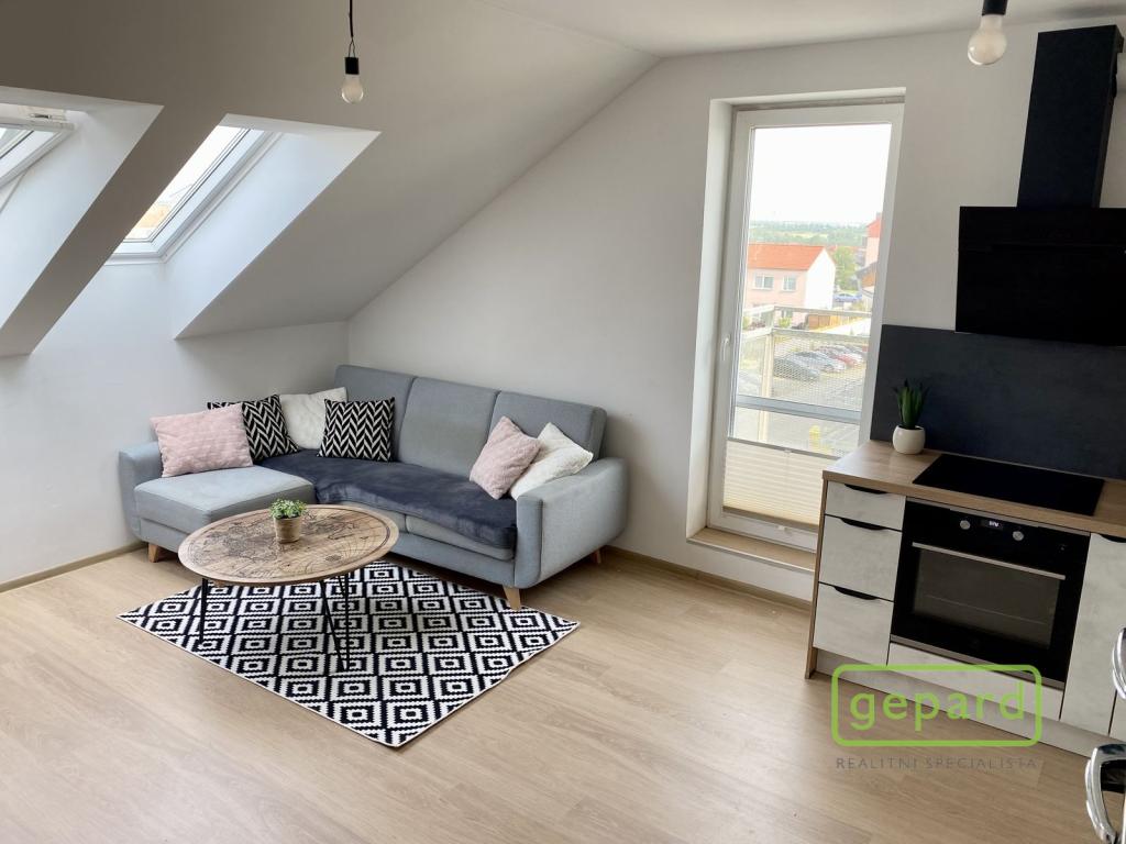 Pronájem bytu 3+kk 68 m2