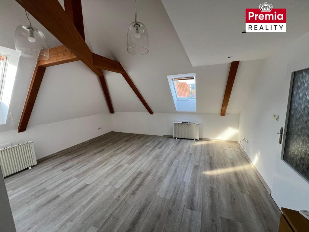 Pronájem bytu 2+kk 86 m2