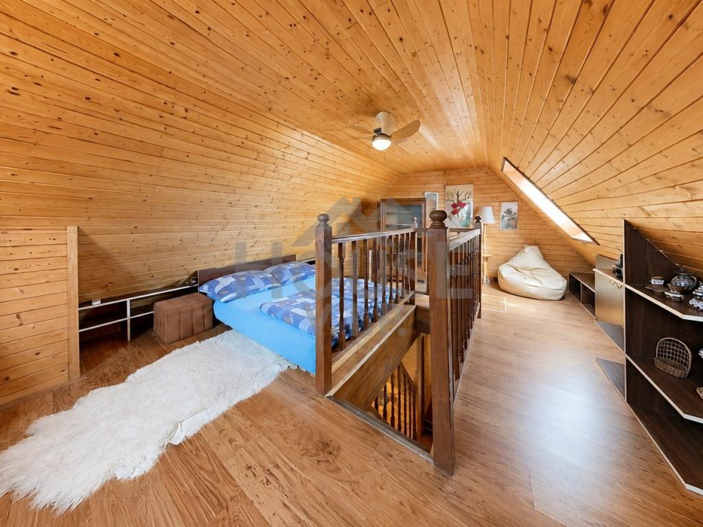 Prodej domu 50 m2, Kněževes – náhled fotky 9