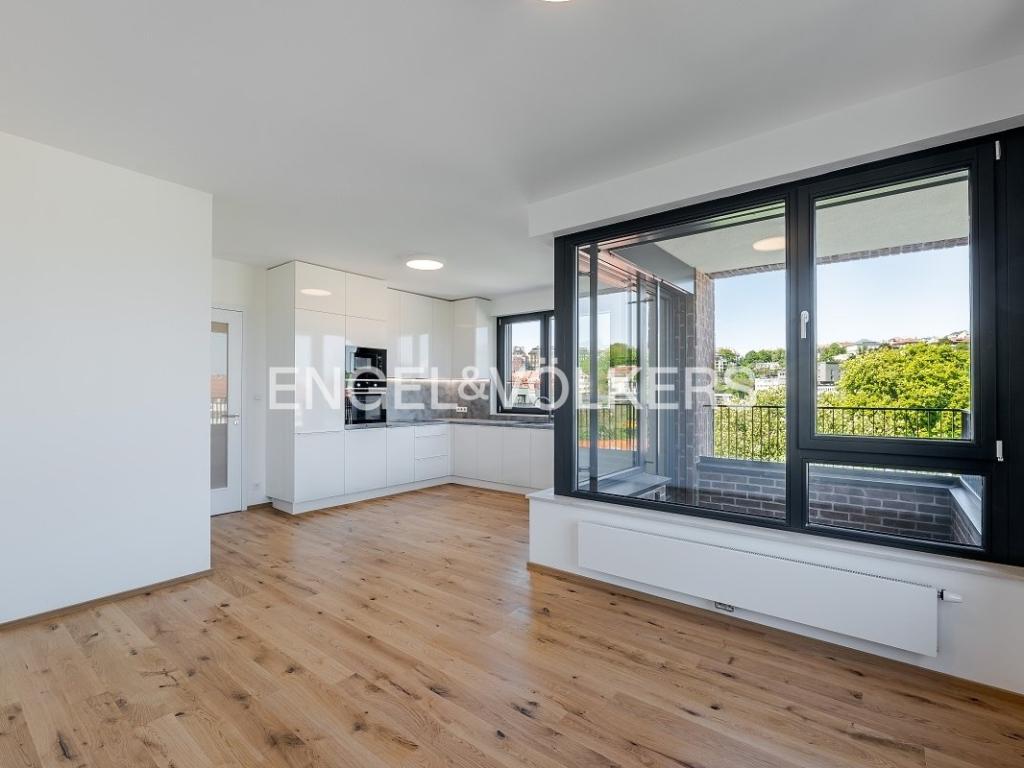 Pronájem bytu 2+kk 52 m2