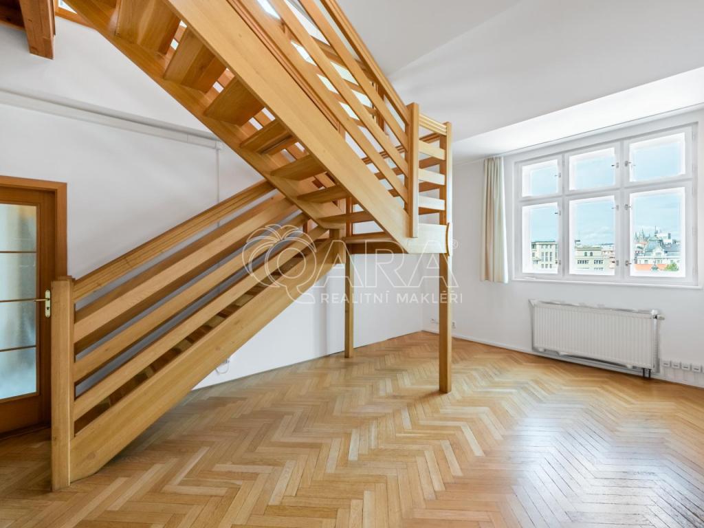 Pronájem bytu 5+1 184 m2