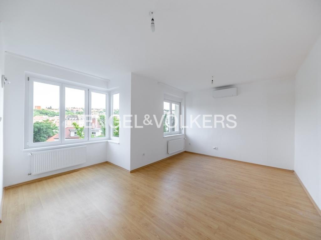 Pronájem bytu 4+1 150 m2