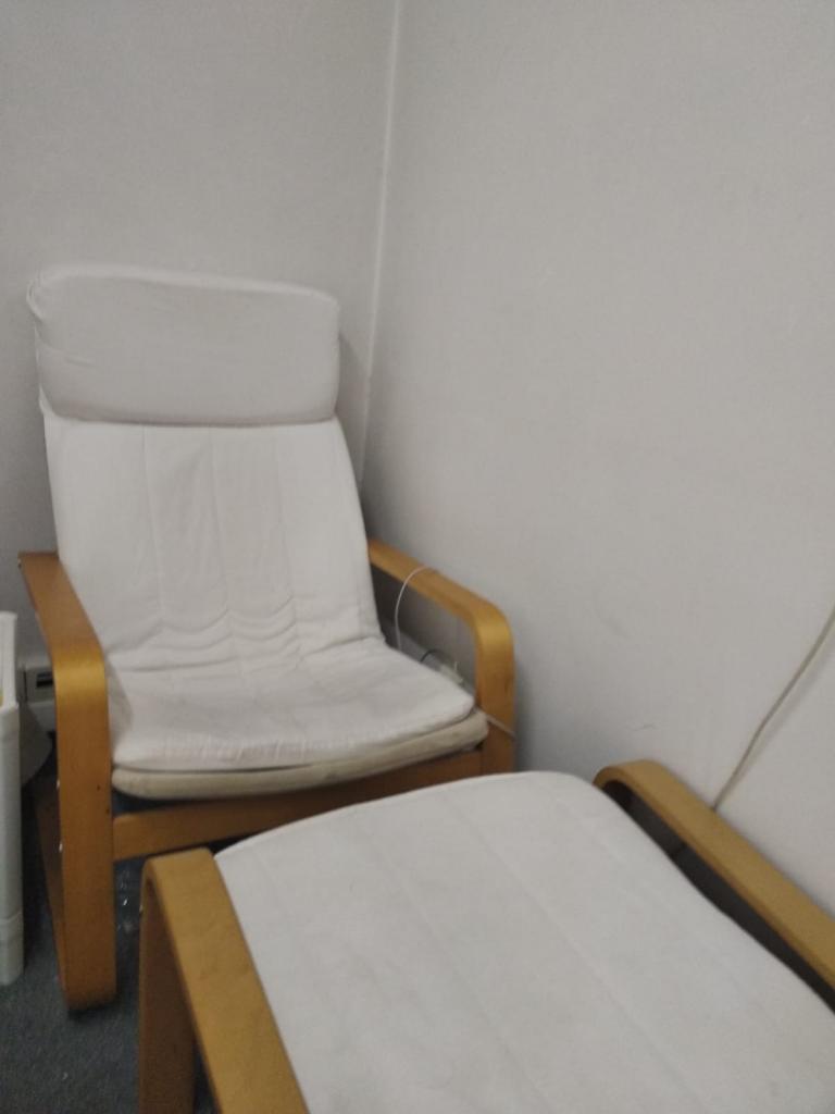 Spolubydleni bytu celý pokoj 120 m2