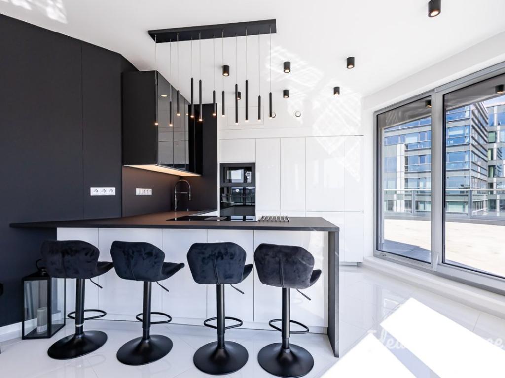 Pronájem bytu 4+kk 107 m2