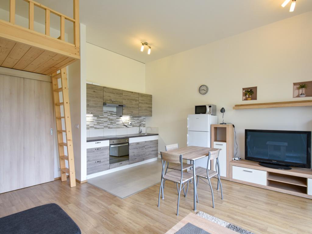 Pronájem bytu 1+kk 37 m2