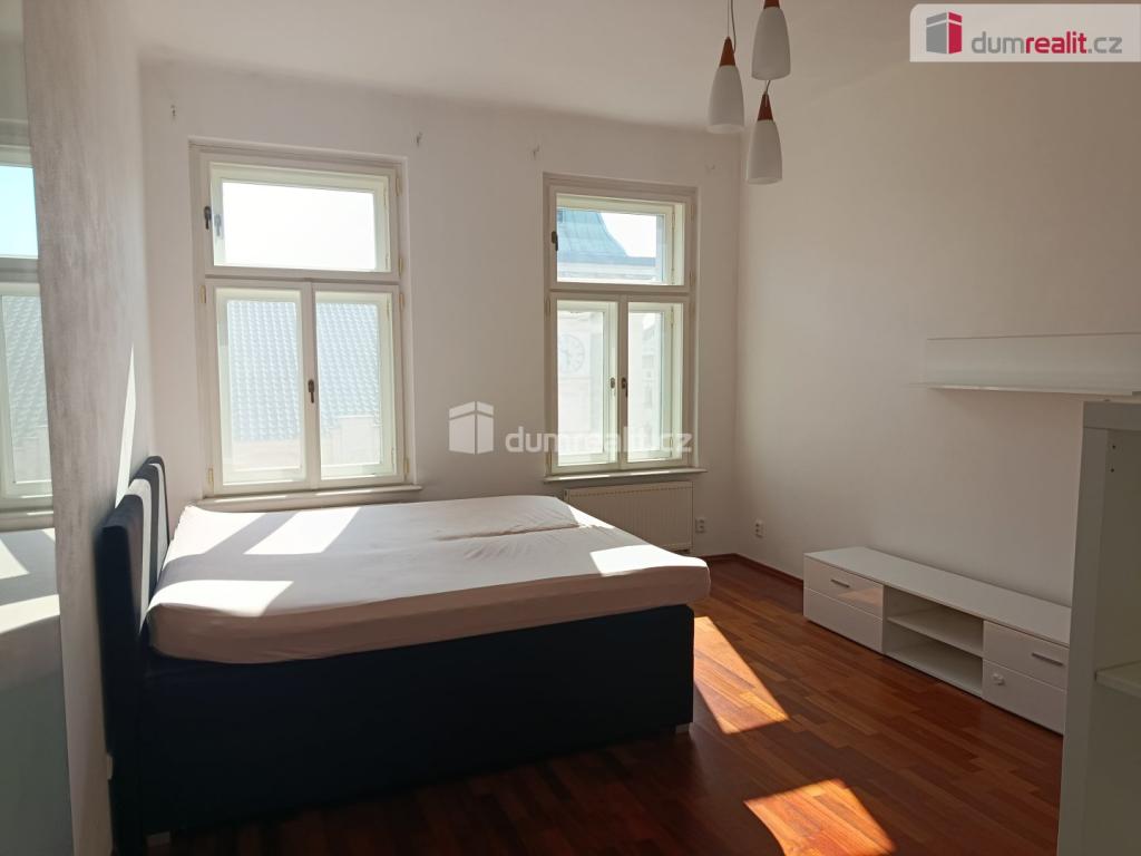Pronájem bytu 2+1 65 m2