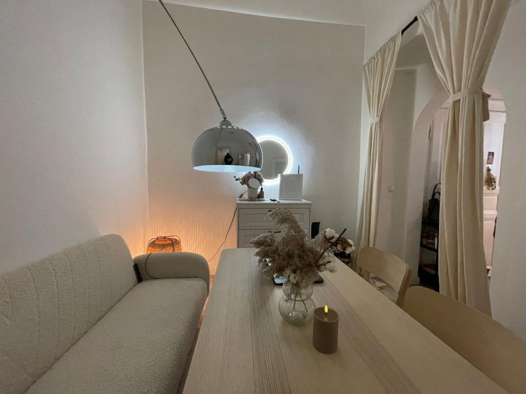 Pronájem bytu 2+kk 33 m2