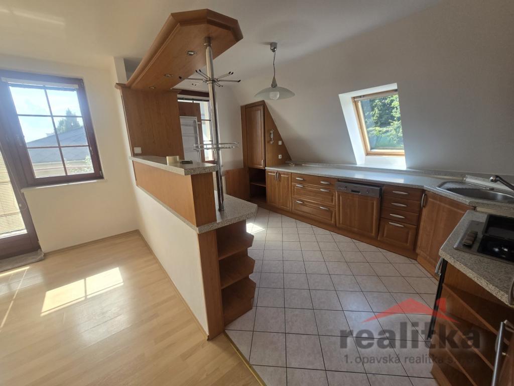 Pronájem 3+kk, Opava - Slovenská, 16000 Kč, 120 m2